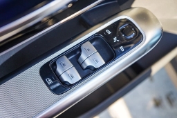 Mercedes-Benz GLC GLC 300 SUV 2026