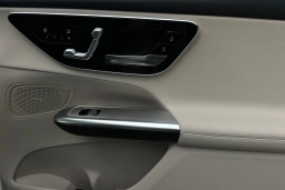 Mercedes-Benz GLC GLC 300 SUV 2026