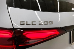 Mercedes-Benz GLC GLC 300 SUV 2026