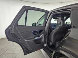 Mercedes-Benz GLC GLC 300 SUV 2026