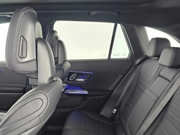 Mercedes-Benz GLC GLC 300 SUV 2026