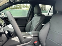 Mercedes-Benz GLC GLC 300 SUV 2026