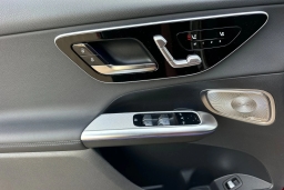 Mercedes-Benz GLC GLC 300 SUV 2026