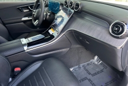 Mercedes-Benz GLC GLC 300 SUV 2026