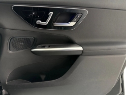 Mercedes-Benz GLC GLC 300 SUV 2026