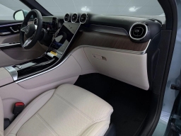 Mercedes-Benz GLC GLC 300 SUV 2026