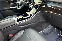 Mercedes-Benz GLC GLC 300 4MATIC SUV 2026