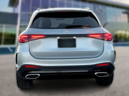 Mercedes-Benz GLC GLC 300 4MATIC SUV 2026