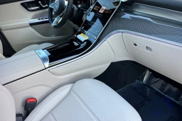 Mercedes-Benz GLC GLC 300 4MATIC SUV 2026