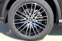 Mercedes-Benz GLC GLC 300 4MATIC SUV 2026