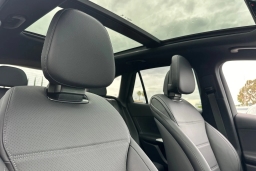 Mercedes-Benz GLC GLC 300 4MATIC SUV 2026