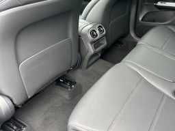 Mercedes-Benz GLC GLC 300 4MATIC SUV 2026