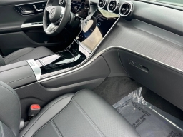 Mercedes-Benz GLC GLC 300 4MATIC SUV 2026