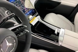 Mercedes-Benz GLC GLC 300 4MATIC SUV 2026