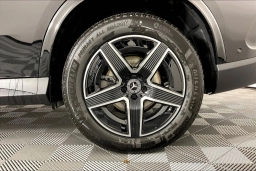 Mercedes-Benz GLC GLC 300 4MATIC SUV 2026