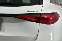 Mercedes-Benz GLC GLC 300 4MATIC SUV 2026