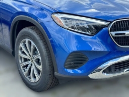 Mercedes-Benz GLC GLC 300 4MATIC SUV 2025