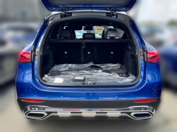 Mercedes-Benz GLC GLC 300 4MATIC SUV 2025