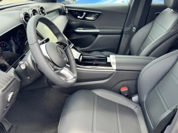 Mercedes-Benz GLC GLC 300 4MATIC SUV 2025