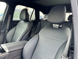 Mercedes-Benz GLC GLC 300 4MATIC SUV 2025