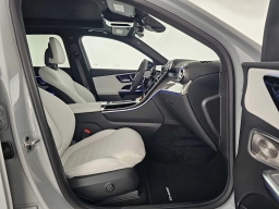 Mercedes-Benz GLC GLC 300 4MATIC SUV 2026