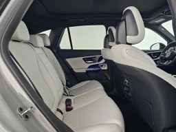 Mercedes-Benz GLC GLC 300 4MATIC SUV 2026