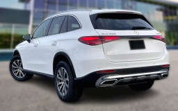 Mercedes-Benz GLC GLC 300 4MATIC SUV 2026