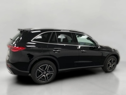 Mercedes-Benz GLC GLC 300 4MATIC SUV 2026