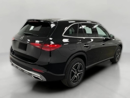 Mercedes-Benz GLC GLC 300 4MATIC SUV 2026