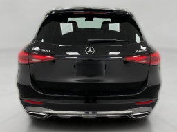 Mercedes-Benz GLC GLC 300 4MATIC SUV 2026