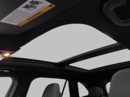 Mercedes-Benz GLC GLC 300 4MATIC SUV 2026