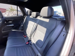 Mercedes-Benz GLC GLC 300 4MATIC SUV 2026