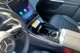 Mercedes-Benz GLC GLC 300 4MATIC SUV 2026