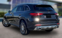Mercedes-Benz GLC GLC 300 4MATIC SUV 2026