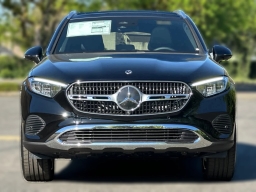 Mercedes-Benz GLC GLC 300 4MATIC SUV 2026