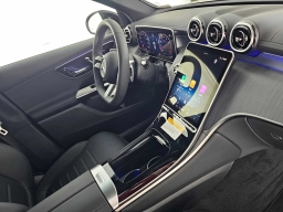 Mercedes-Benz GLC GLC 300 4MATIC SUV 2026