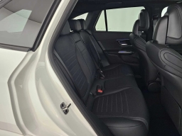 Mercedes-Benz GLC GLC 300 4MATIC SUV 2026