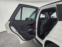 Mercedes-Benz GLC GLC 300 4MATIC SUV 2026