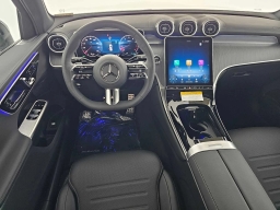 Mercedes-Benz GLC GLC 300 4MATIC SUV 2026