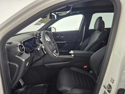 Mercedes-Benz GLC GLC 300 4MATIC SUV 2026