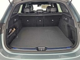 Mercedes-Benz GLC GLC 300 4MATIC SUV 2026