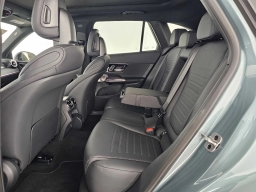 Mercedes-Benz GLC GLC 300 4MATIC SUV 2026