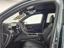 Mercedes-Benz GLC GLC 300 4MATIC SUV 2026