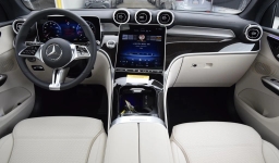 Mercedes-Benz GLC GLC 300 4MATIC SUV 2026