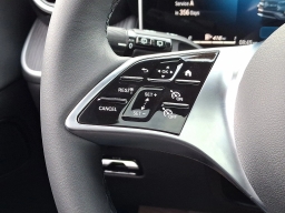 Mercedes-Benz GLC GLC 300 4MATIC SUV 2026