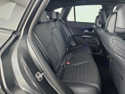 Mercedes-Benz GLC GLC 300 4MATIC SUV 2026