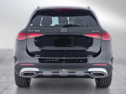 Mercedes-Benz GLC GLC 300 4MATIC SUV 2026
