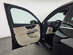 Mercedes-Benz GLC GLC 300 4MATIC SUV 2026