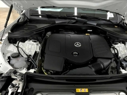 Mercedes-Benz GLC GLC 300 4MATIC SUV 2025