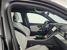 Mercedes-Benz GLC GLC 300 4MATIC SUV 2026